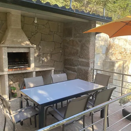 Refugio Do Bugalho 度假居 *